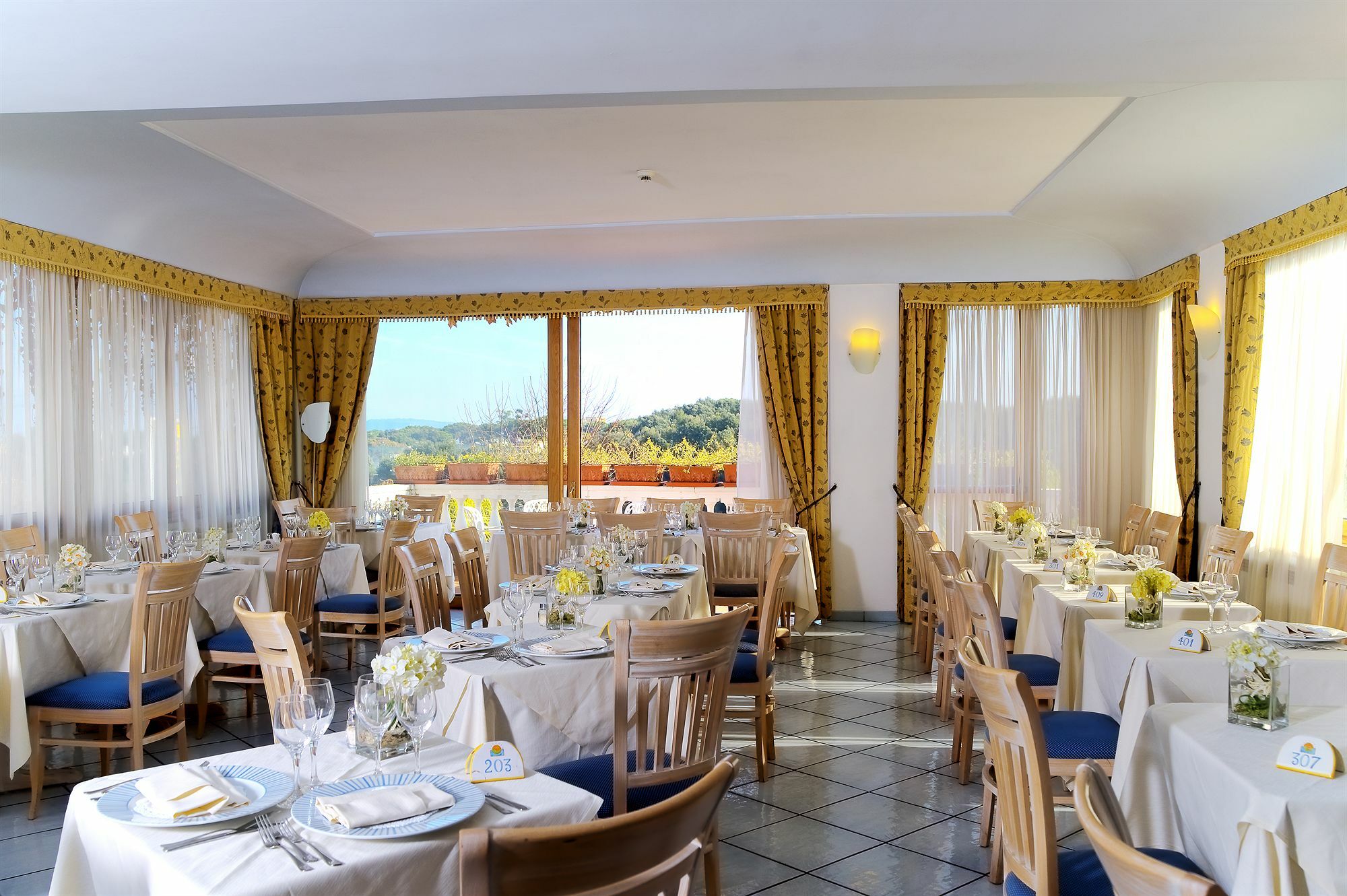 Hotel Bellevue Benessere & Relax イスキア島 エクステリア 写真
